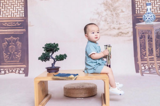 阳江宝宝反复发烧呕吐